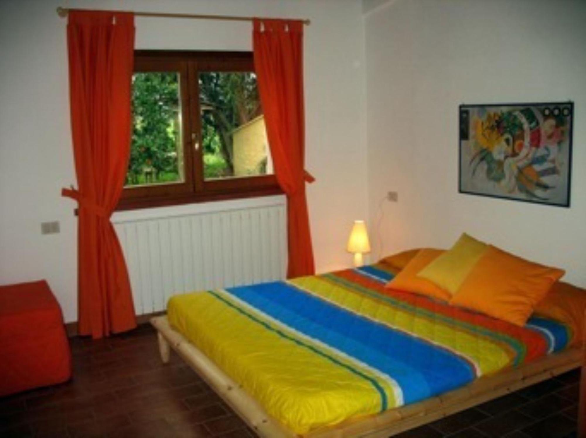 I Cavalleggeri Villa Кастането Кардучи Екстериор снимка