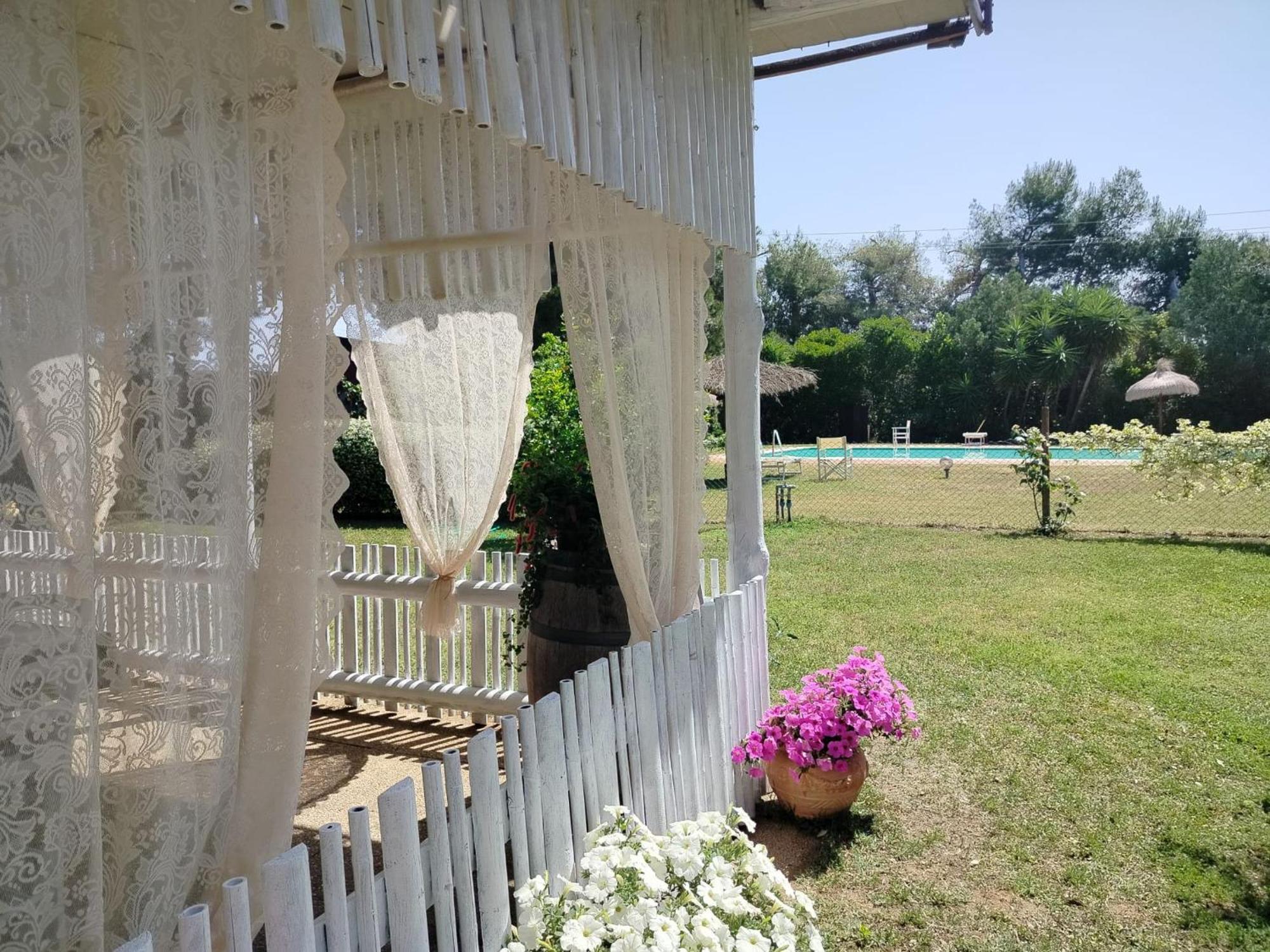 I Cavalleggeri Villa Кастането Кардучи Екстериор снимка