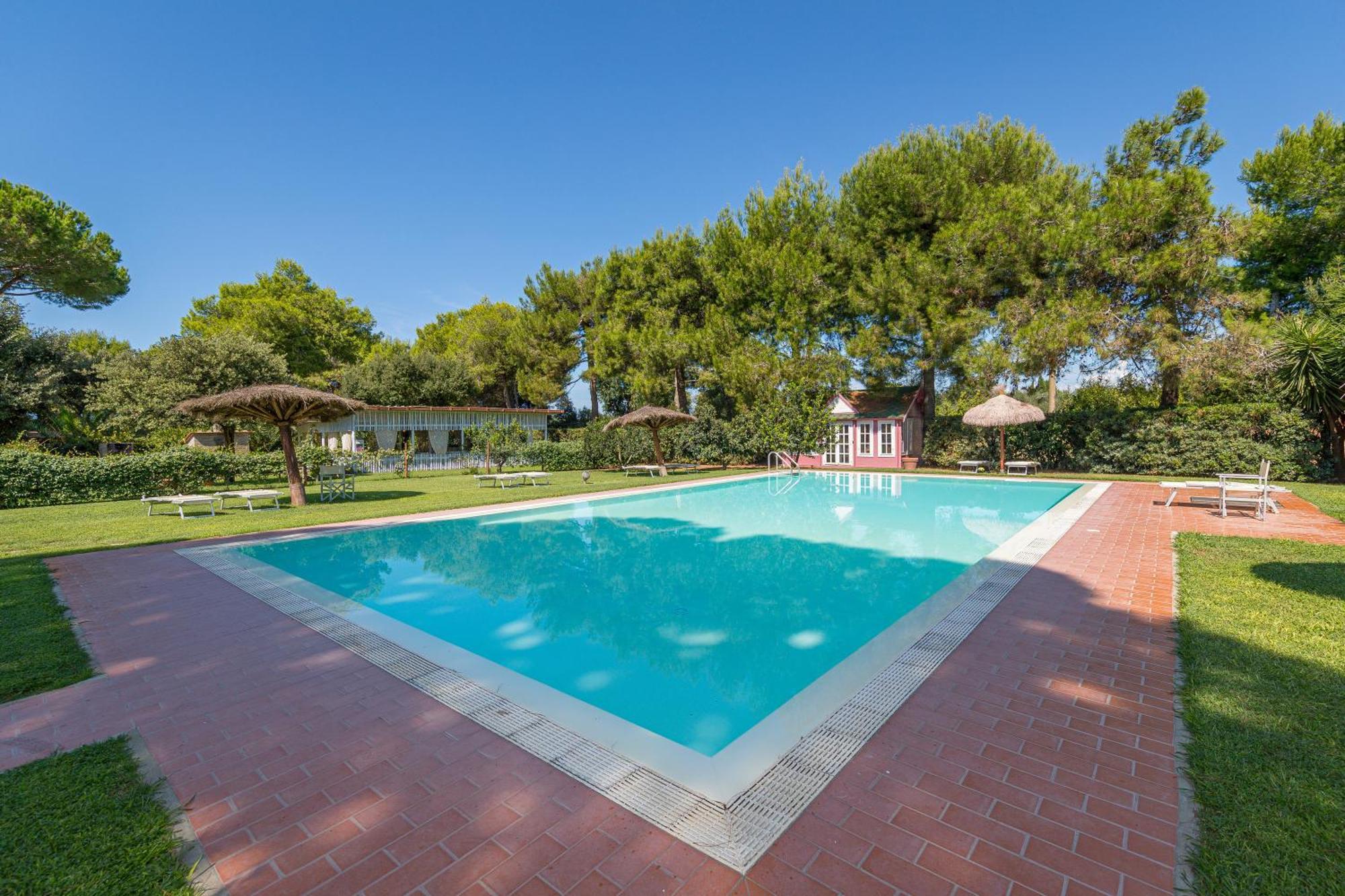 I Cavalleggeri Villa Кастането Кардучи Екстериор снимка