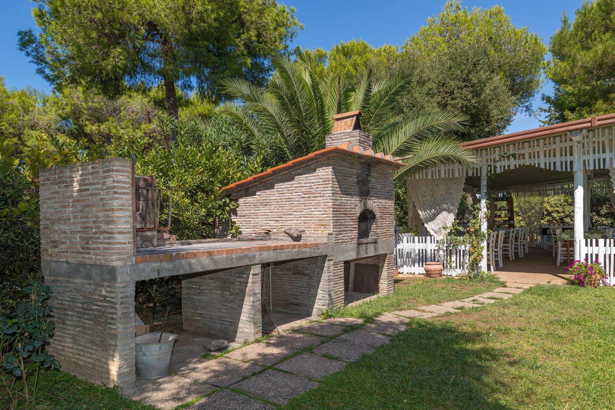 I Cavalleggeri Villa Кастането Кардучи Екстериор снимка