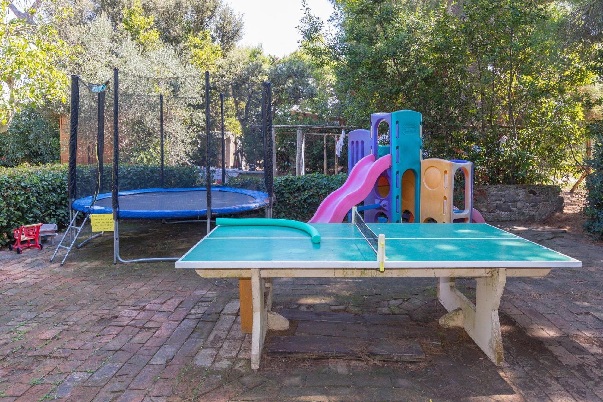 I Cavalleggeri Villa Кастането Кардучи Екстериор снимка