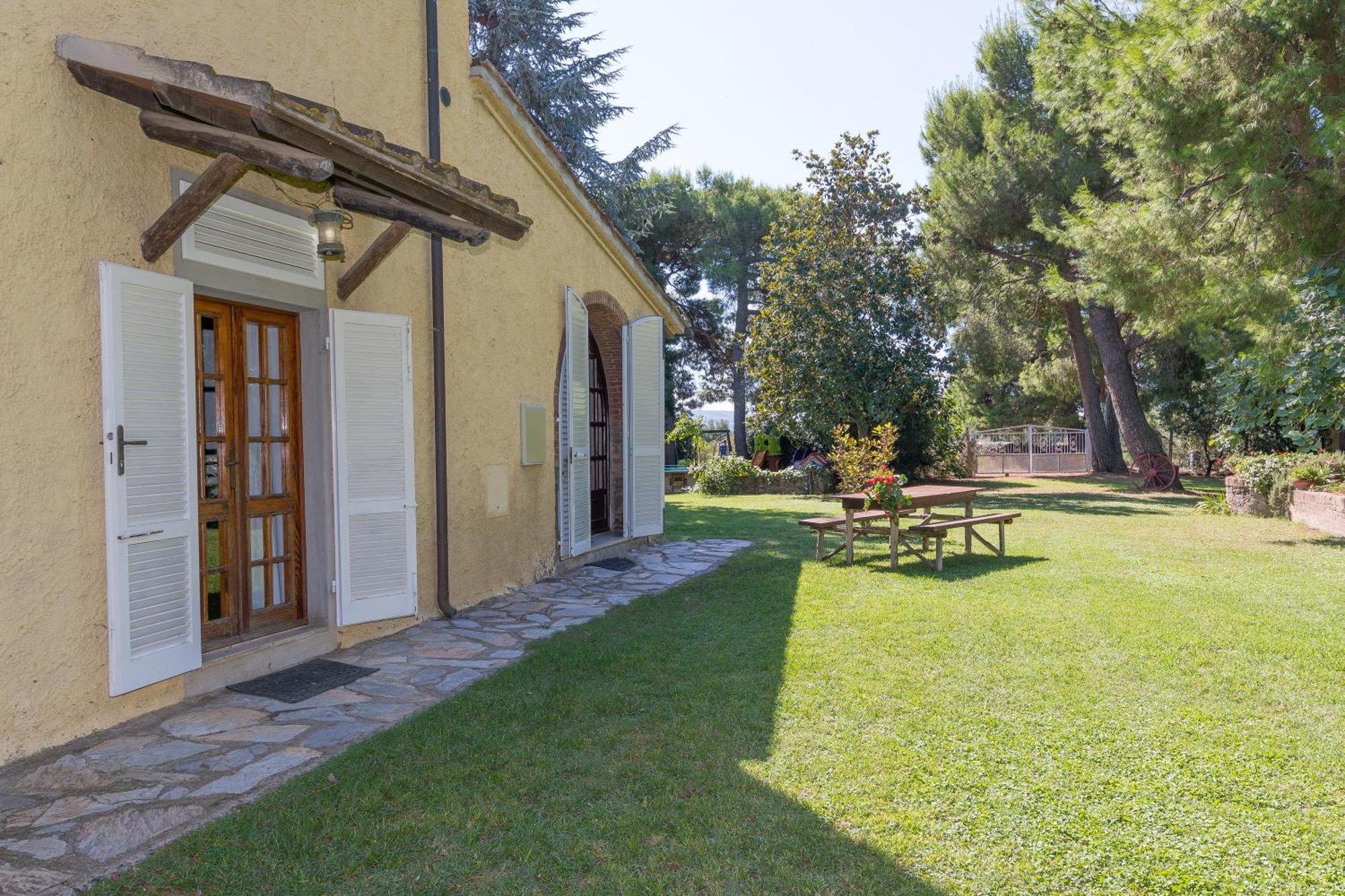 I Cavalleggeri Villa Кастането Кардучи Екстериор снимка