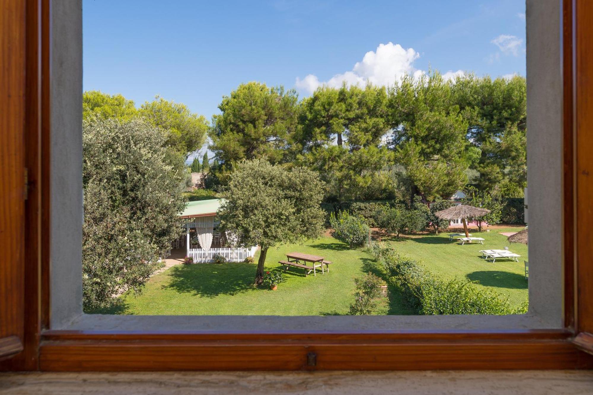 I Cavalleggeri Villa Кастането Кардучи Екстериор снимка